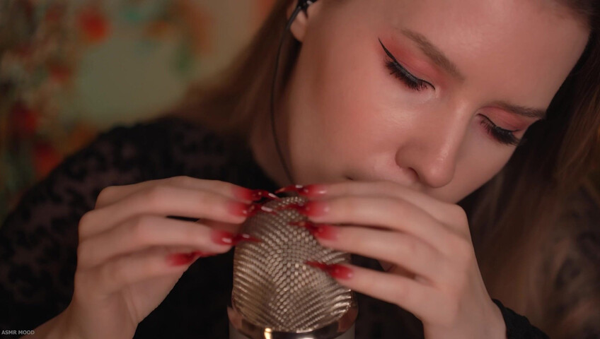 ASMR MOOD - Mic Scratching & Licking, Very Close