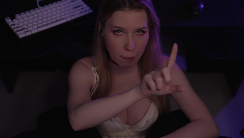 ASMR MOOD - I'm under your desk