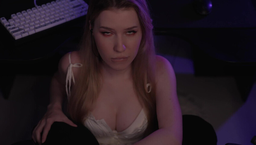 ASMR MOOD - I'm under your desk
