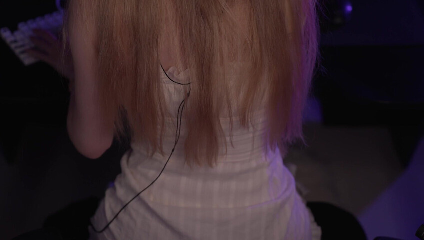 ASMR MOOD - I'm under your desk