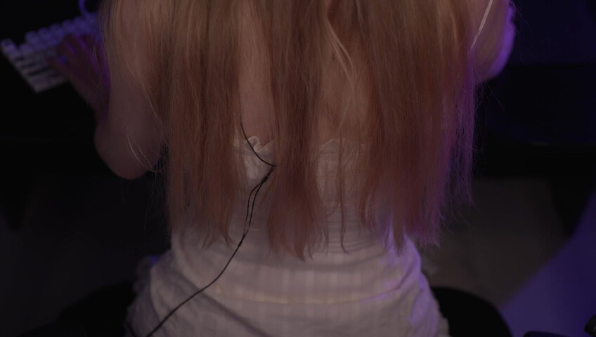 ASMR MOOD - I'm under your desk