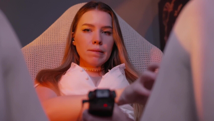 ASMR MOOD - Sensitive mouth sounds with tascam