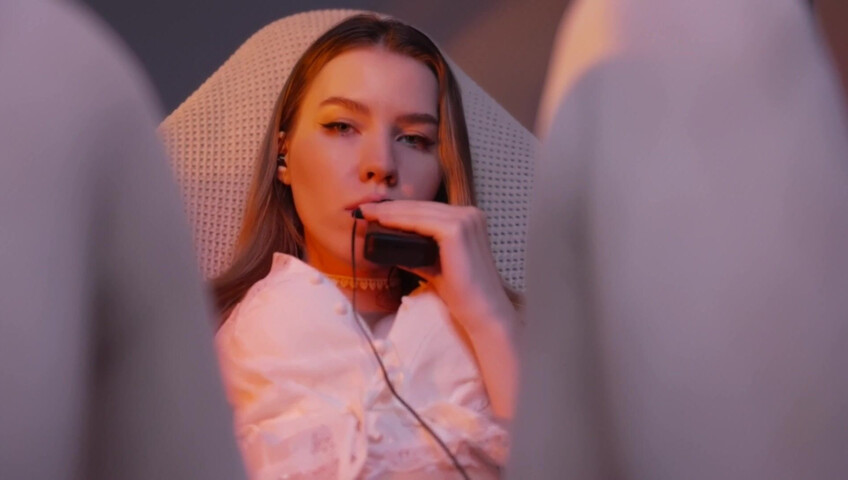 ASMR MOOD - Sensitive mouth sounds with tascam