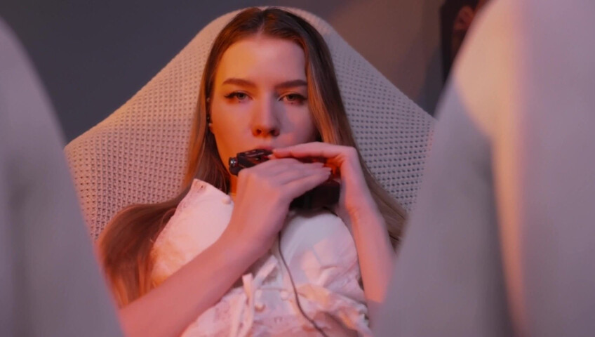 ASMR MOOD - Sensitive mouth sounds with tascam