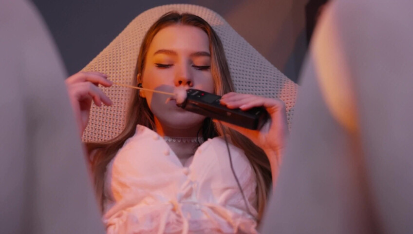ASMR MOOD - Sensitive mouth sounds with tascam