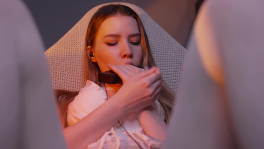 ASMR MOOD - Sensitive mouth sounds with tascam