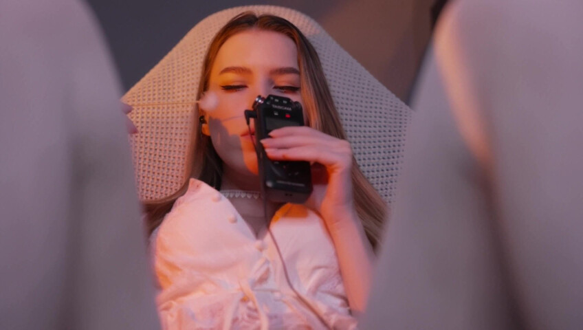 ASMR MOOD - Sensitive mouth sounds with tascam