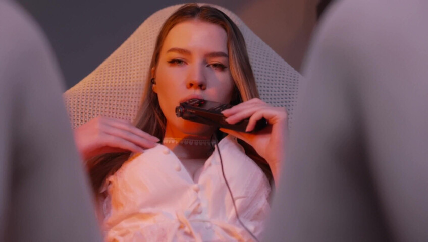 ASMR MOOD - Sensitive mouth sounds with tascam