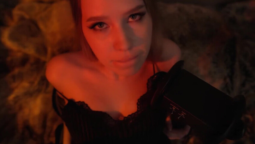 ASMR-Stimmung – Ich lecke deine Ohren in unserem Bett