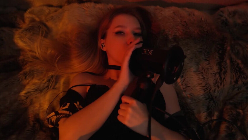 ASMR-Stimmung – Ich lecke deine Ohren in unserem Bett