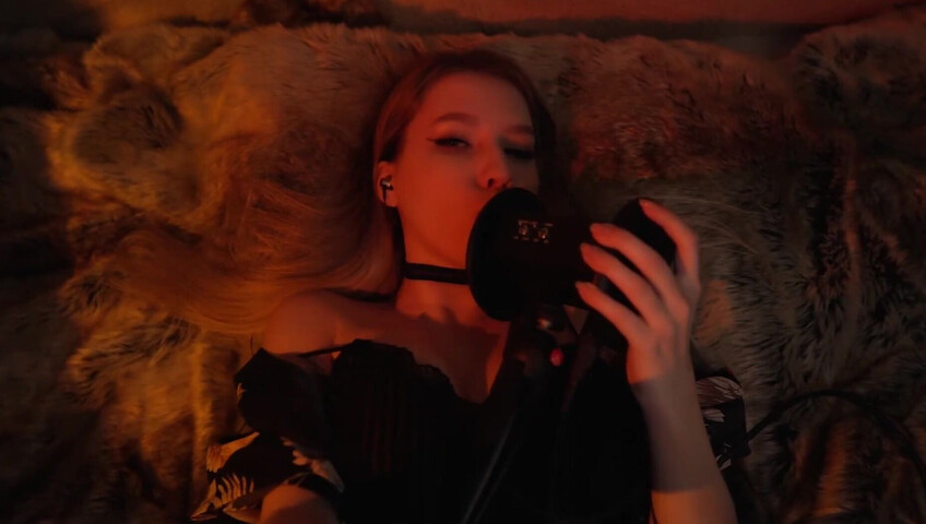 ASMR-Stimmung – Ich lecke deine Ohren in unserem Bett