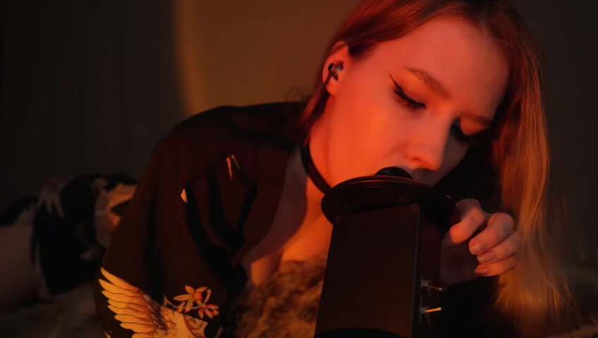 ASMR-Stimmung – Ich lecke deine Ohren in unserem Bett