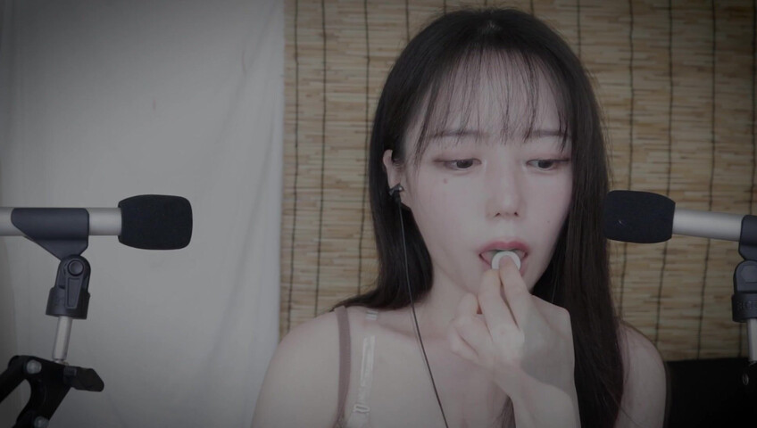 Jamonghae ASMR - Stamp Candy Mouth Sounds