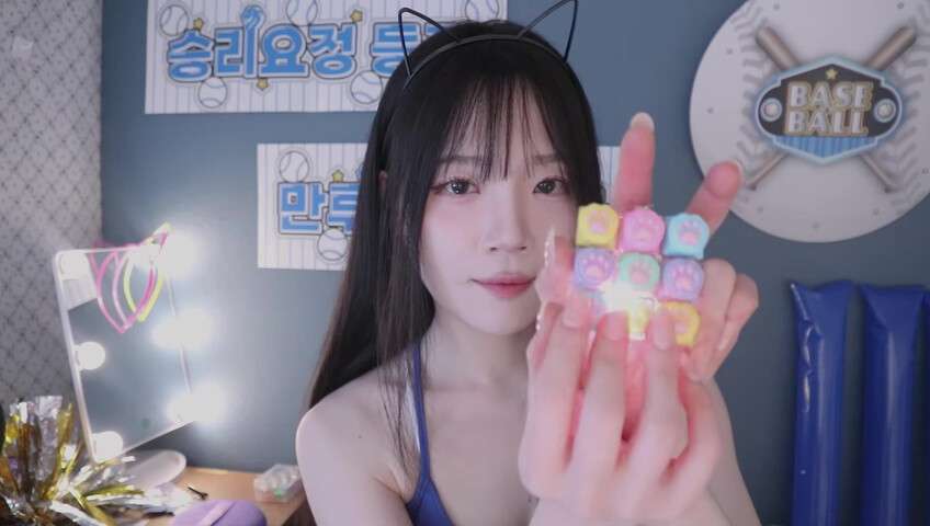 [ASMR]nara_나라 - Feeling Warm?
