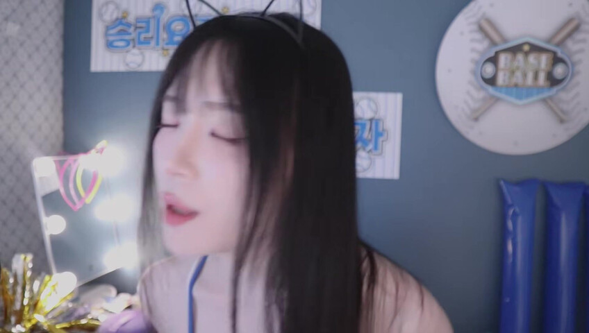 [ASMR]nara_나라 - Feeling Warm?