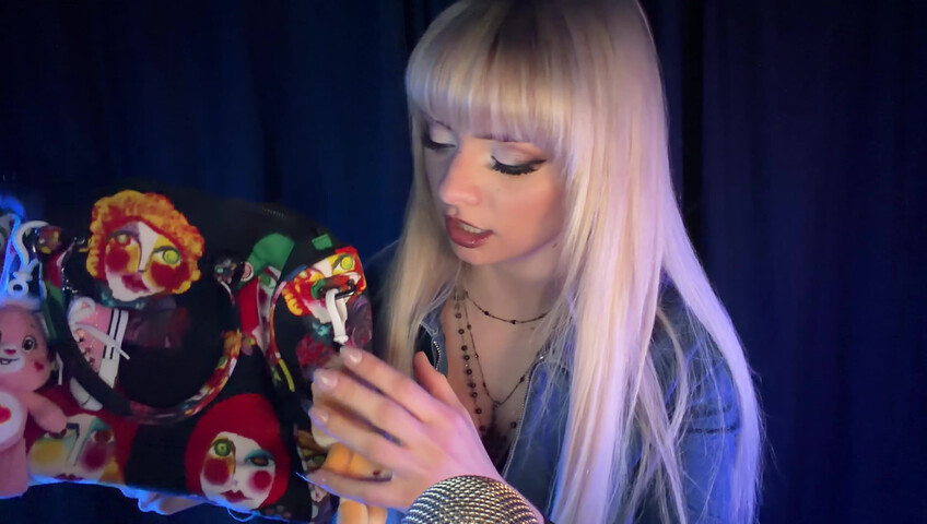 Il profilo Myspace di Emma - ASMR, ma parlo un po' troppo, quindi non riesci a concentrarti