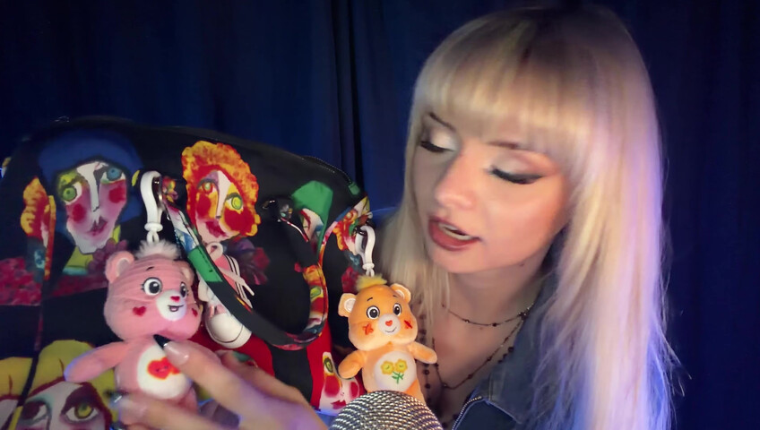 Il profilo Myspace di Emma - ASMR, ma parlo un po' troppo, quindi non riesci a concentrarti