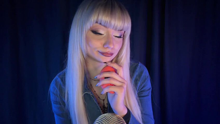 Il profilo Myspace di Emma - ASMR, ma parlo un po' troppo, quindi non riesci a concentrarti