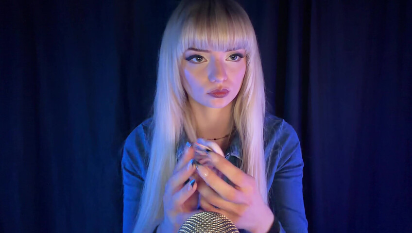 Il profilo Myspace di Emma - ASMR, ma parlo un po' troppo, quindi non riesci a concentrarti