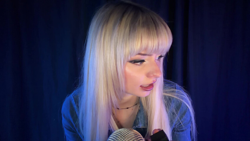 Il profilo Myspace di Emma - ASMR, ma parlo un po' troppo, quindi non riesci a concentrarti