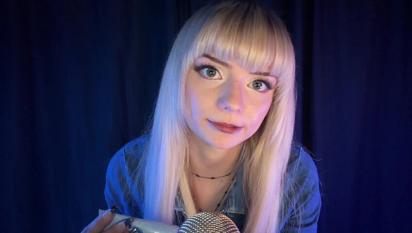 Il profilo Myspace di Emma - ASMR, ma parlo un po' troppo, quindi non riesci a concentrarti