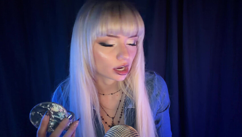 Il profilo Myspace di Emma - ASMR, ma parlo un po' troppo, quindi non riesci a concentrarti