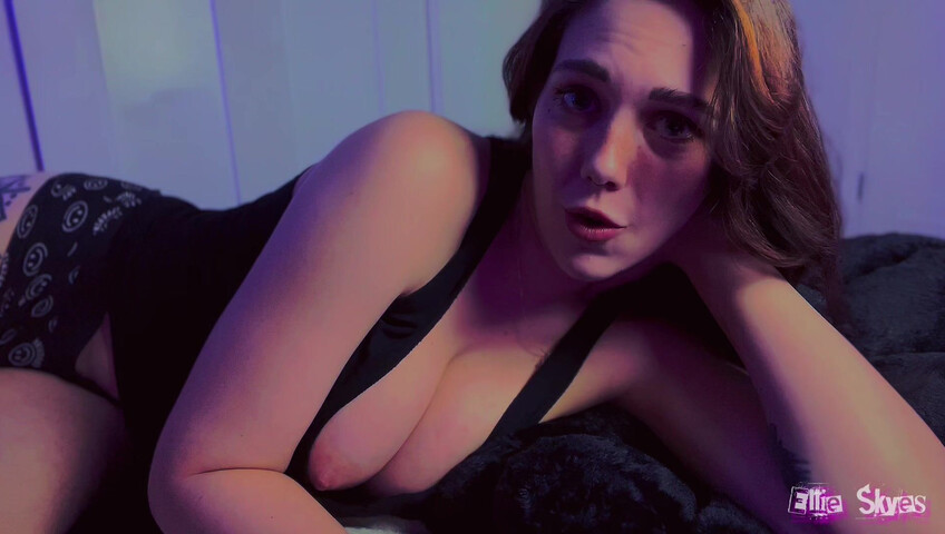 Ellie Skyes - Step-Mother Knows Best