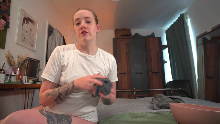 Fiona Dagger - Step-Mom Washes Your Cock