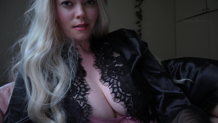 Fiona Mommy - Mommy Will Keep You Safe