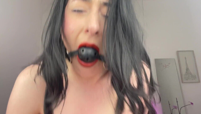 Irish Skylar - Your Irish Mom Is Stuck