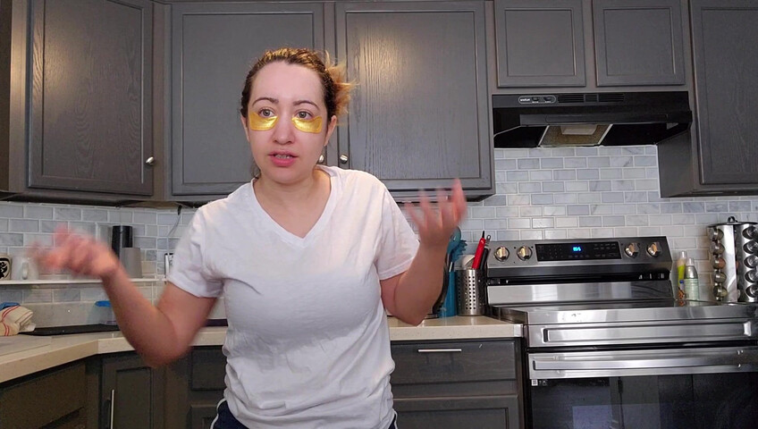 Lalunalewd - Dad Left So Make Mom Cum