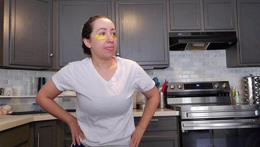 Lalunalewd - Dad Left So Make Mom Cum