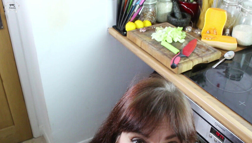 Tammie Madison - Weekly Chores Creampie for Mom