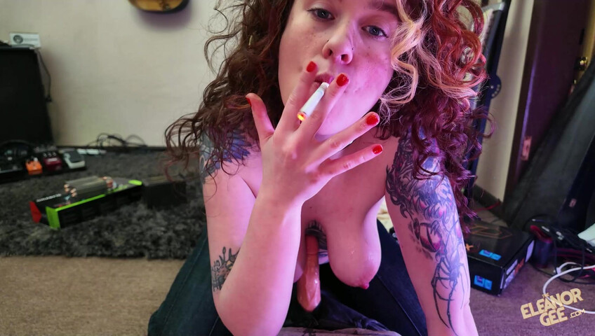 TheEleanorGee - Smoking Mommy Drains You