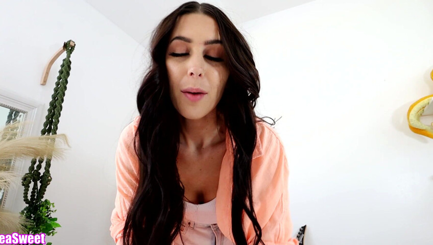 RheaSweet - Son's Growing Cock