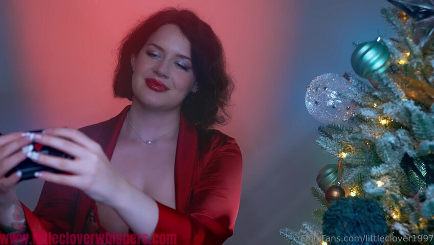 Little Clover Whispers - Sexy Christmas Advent Calendar PPV