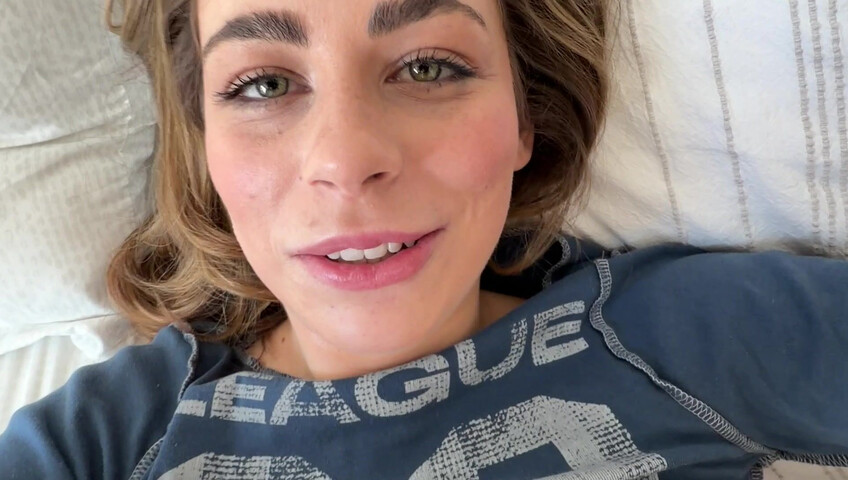 Step Sibling Sex While Parents Are Gone ~ Renee Rose - May 21 2026
