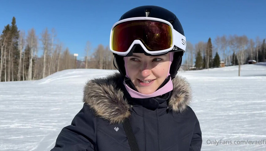 Eva Elfie - Creampie in Snow Mountains