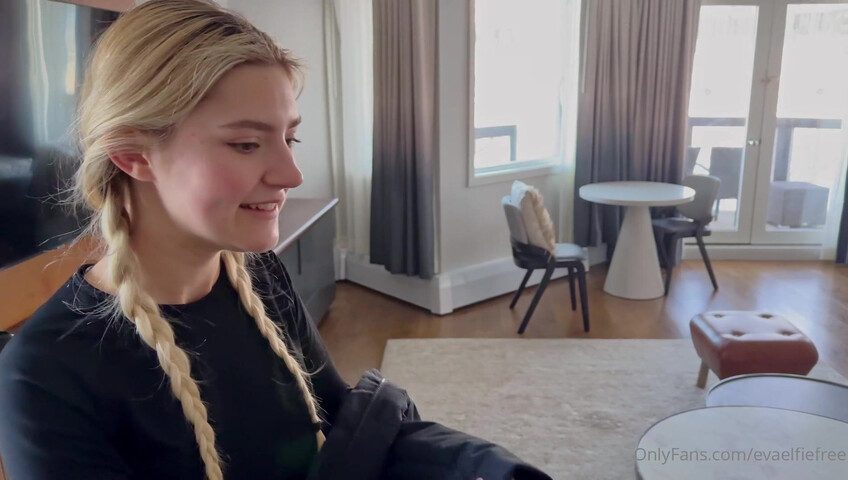 Eva Elfie - Creampie in Snow Mountains