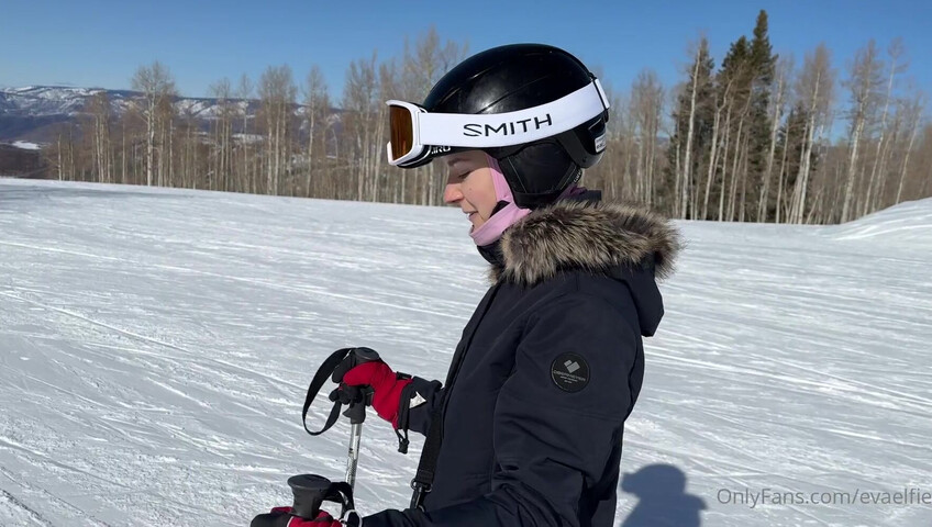 Eva Elfie - Creampie in Snow Mountains