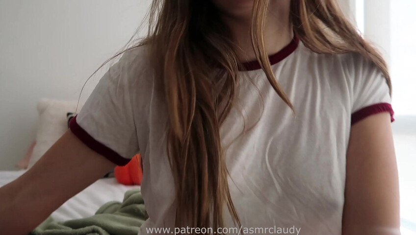 Claudy ASMR - Nip slip at 10:12 - Her new tutor