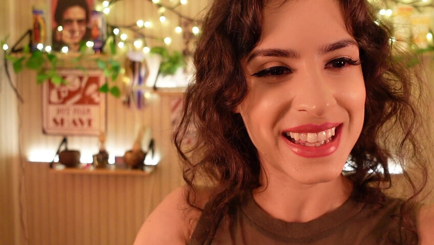 Irma La Dulce - Sexy Spanish Barber Flirts With You