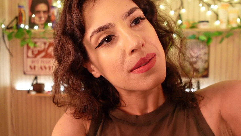 Irma La Dulce - Sexy Spanish Barber Flirts With You