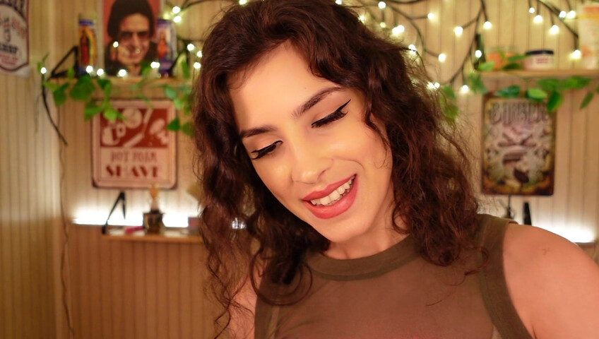 Irma La Dulce - Sexy Spanish Barber Flirts With You