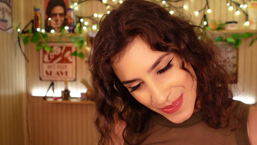 Irma La Dulce - Sexy Spanish Barber Flirts With You