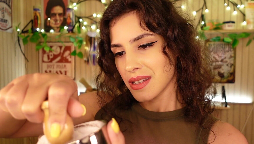 Irma La Dulce - Sexy Spanish Barber Flirts With You
