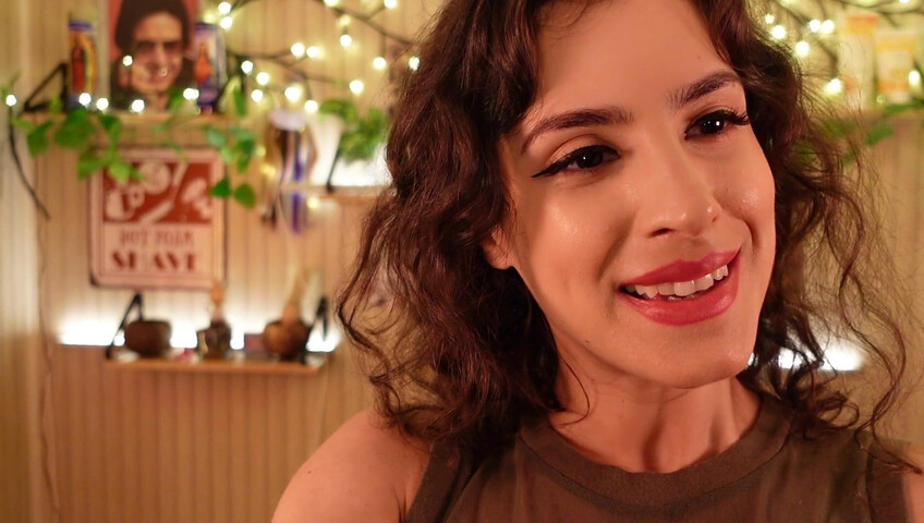 Irma La Dulce - Sexy Spanish Barber Flirts With You