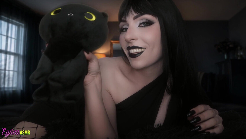 Egilea ASMR - 23 May 2026 - [EXCLUSIVE VIDEO] Your Goth Girlfriend Stares at You While You Sleep | ASMR roleplay