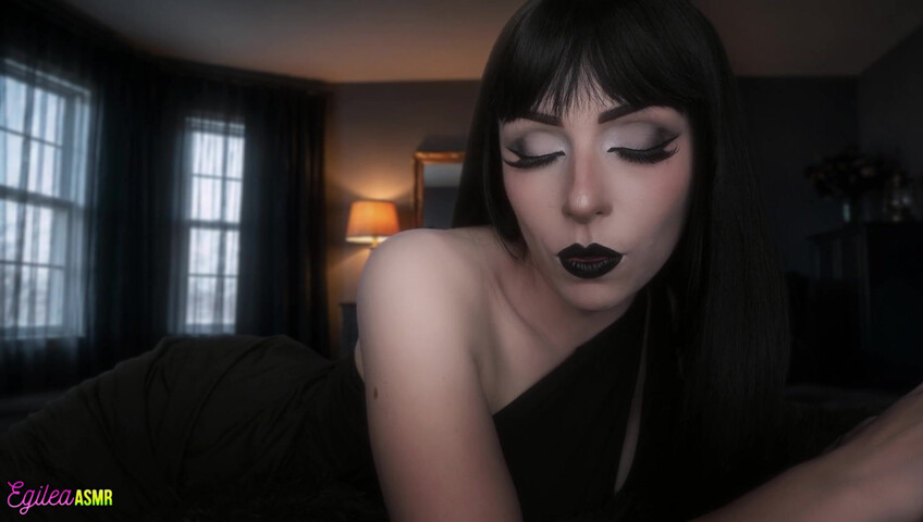Egilea ASMR - 23 May 2026 - [EXCLUSIVE VIDEO] Your Goth Girlfriend Stares at You While You Sleep | ASMR roleplay