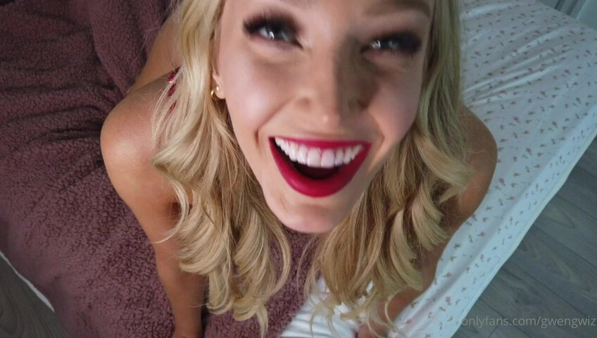 Gwengwiz ASMR - I HOPE YOU PUT A GWEN DOLL ON YOUR CHRISTMAS LIST THIS YEAR!!